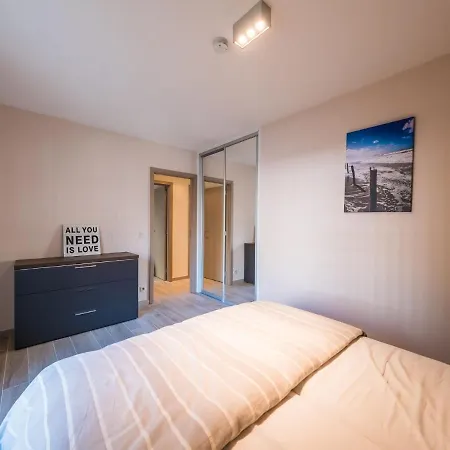 Moorea Located Close To The Center And Dike Appartement Middelkerke